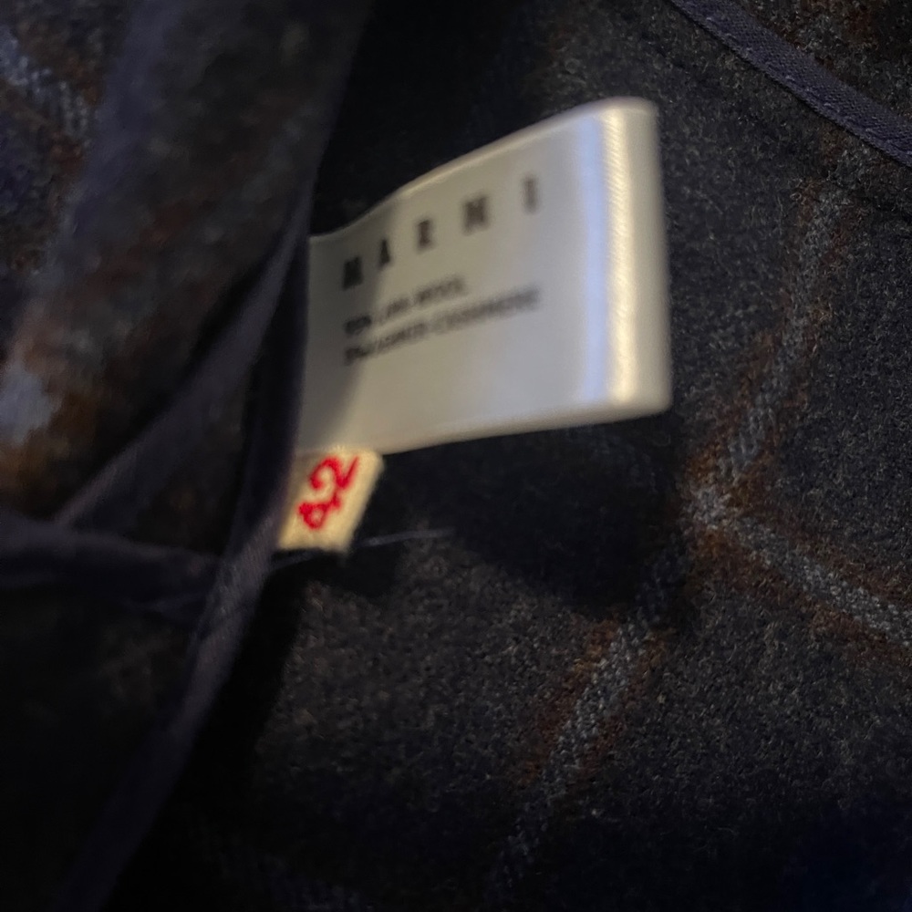 Marni lightweight wool jacket, plaid, tie front, size 42 - Picture 8 of 9